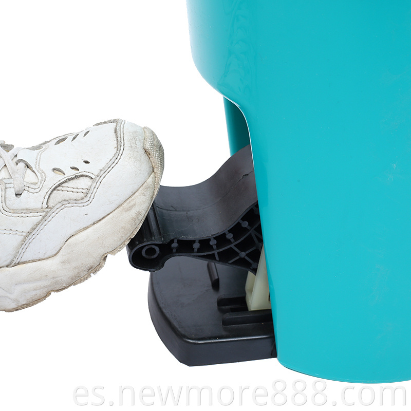 Microfiber Spin Mop & Bucket Floor Cleaning System